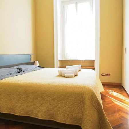 Wonderful Downtown Apartment-Hd Netflix, King-Size Bed, Two Minutes' Walk From Metro Мілан Екстер'єр фото